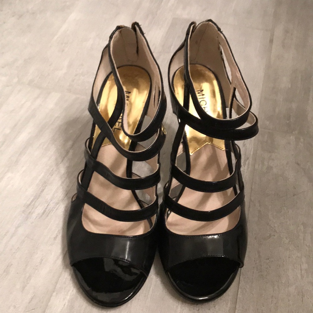 Michael Kors stilleto.